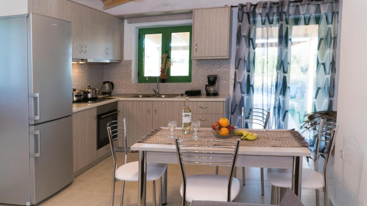 Villa Elia Ламбини Экстерьер фото